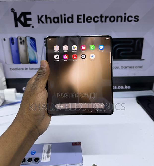 Samsung Galaxy Z Fold 5 256 GB Silver - thumbnail 2