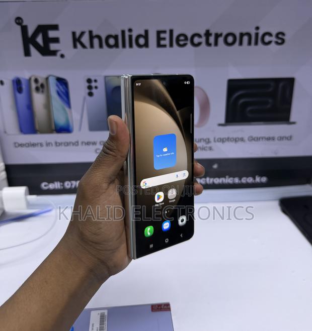 Samsung Galaxy Z Fold 5 256 GB Silver - thumbnail 3