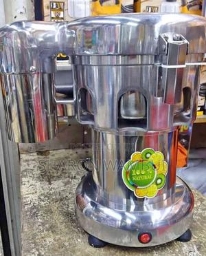 Commercial Juicer Machine/Juicer Machine - thumbnail 2