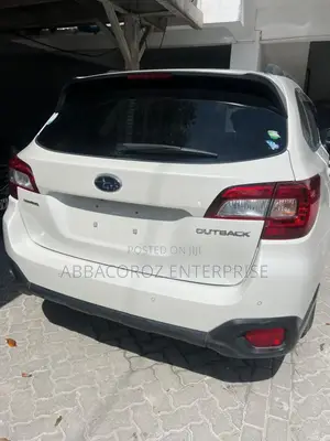 Subaru Outback 2.5i Touring AWD 2017 Pearl