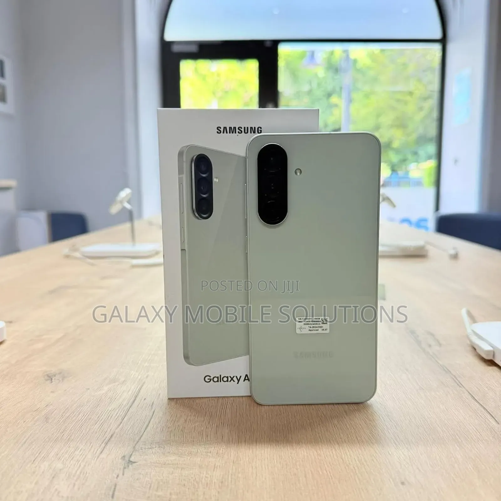 New Samsung Galaxy A56 256 GB Green