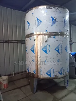 We Fabricate and Supply Premium Stainless Steel Water Tanks, 3000 LTRS