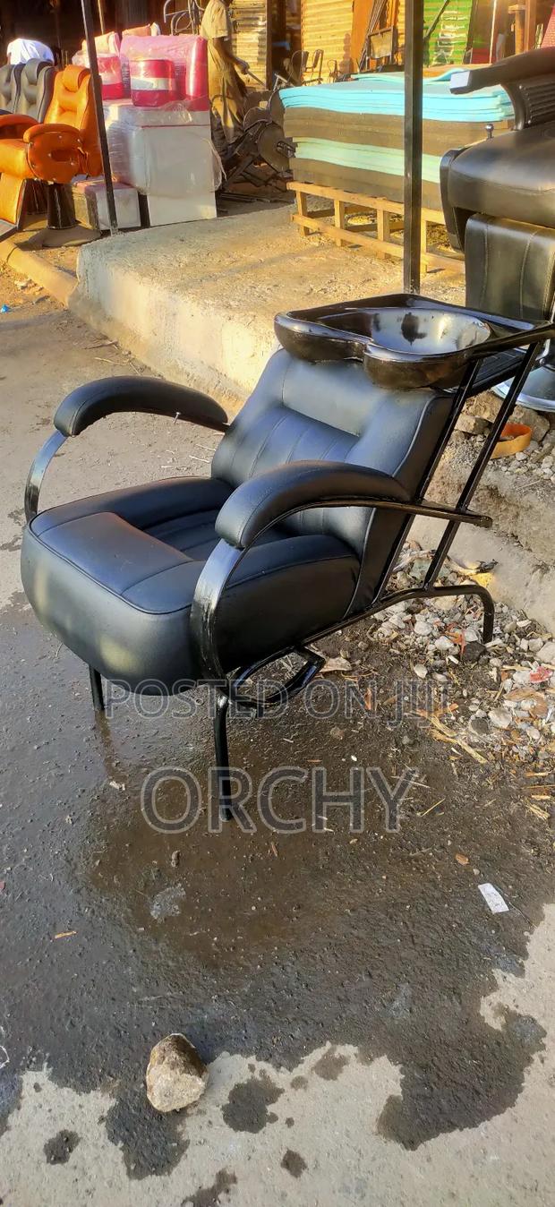 Salon Sink/ Shampoo Seat - thumbnail 2