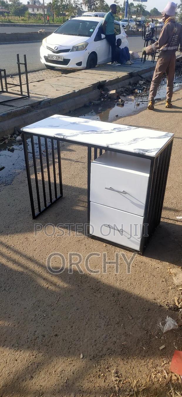 40" Long Nails Table/ Manicure Table - thumbnail 2