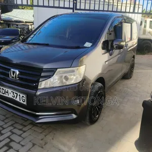 Honda Stepwgn 2015 Gray