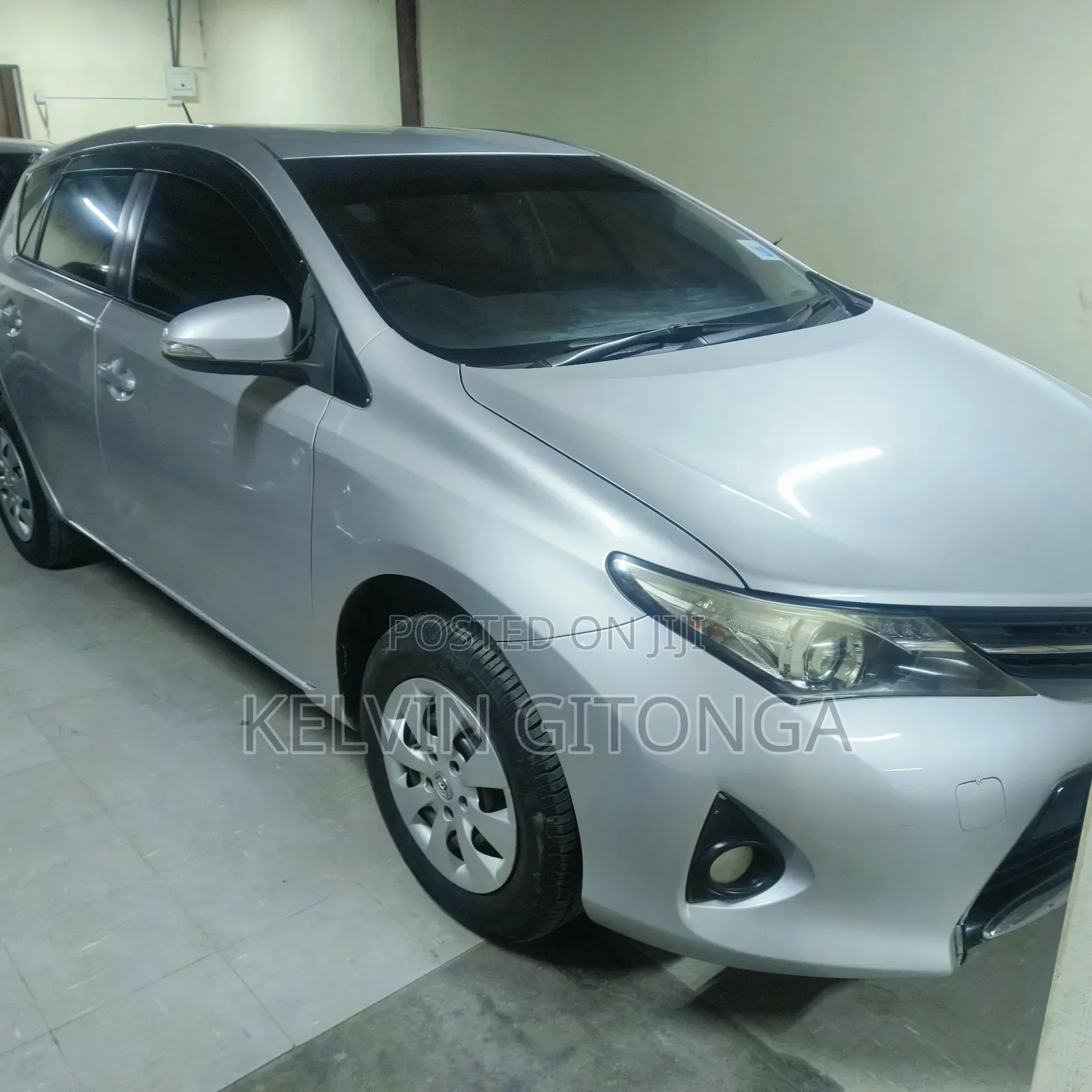 Toyota Auris 2016 Silver