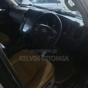 Toyota Land Cruiser 2015 Black