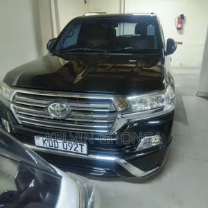 Toyota Land Cruiser 2015 Black