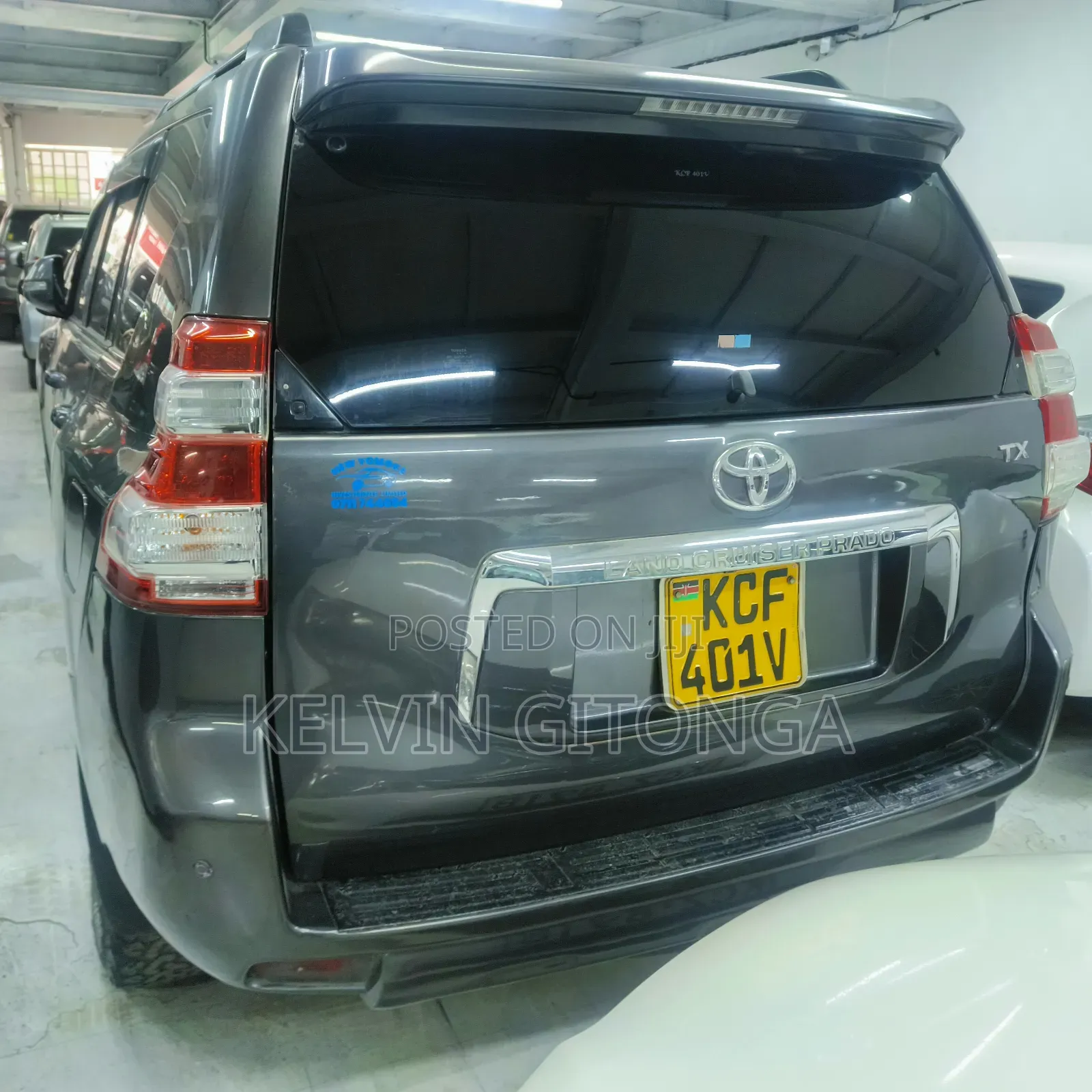 Toyota Land Cruiser Prado 2010 Gray