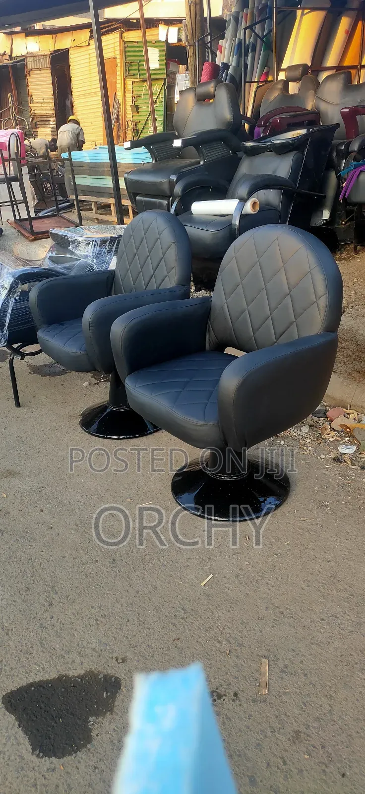 Salon Seats / Styling Chair