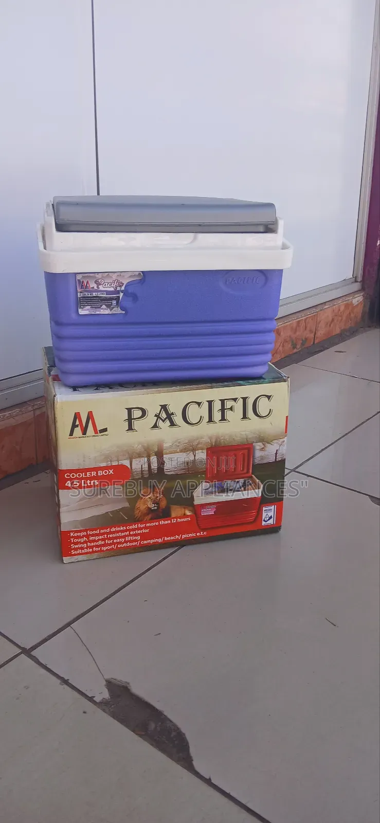 4.5 Litre Pacific Insulated Cooler Box