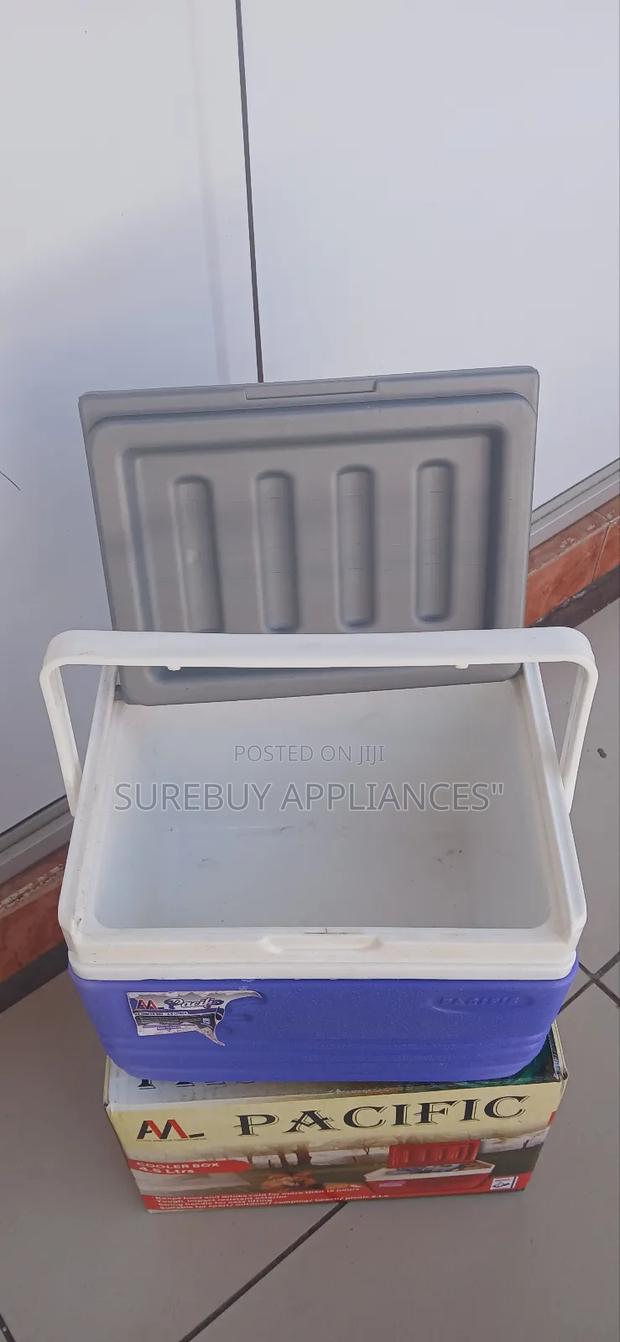 4.5l Pacific Ice Box – Lightweight Leakproof - main view