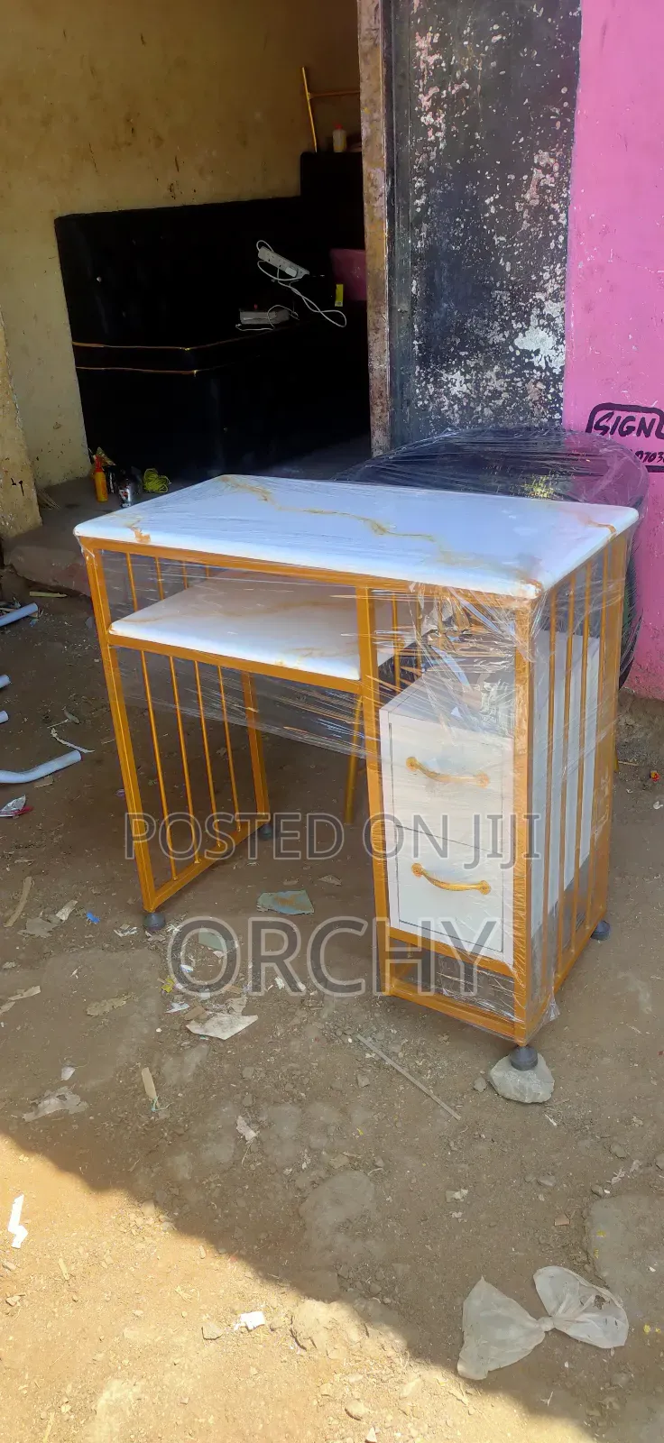 Double Drawer Manicure Table