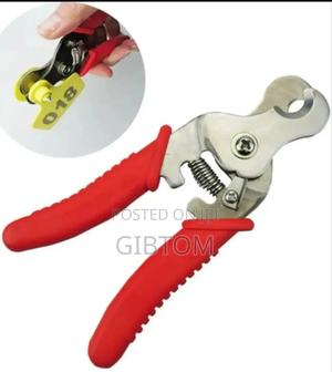 Eartags Remover - main view