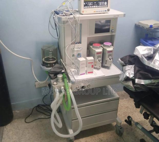 Anesthesia Machine - thumbnail 5
