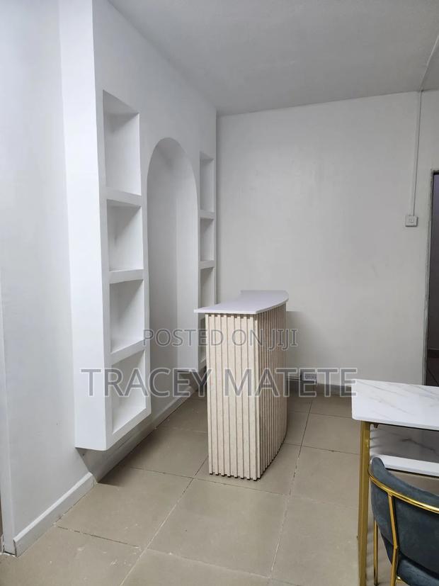 Salon in Nairobi CBD Biashara Plaza - thumbnail 13