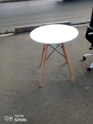 Imported Round Eames Table