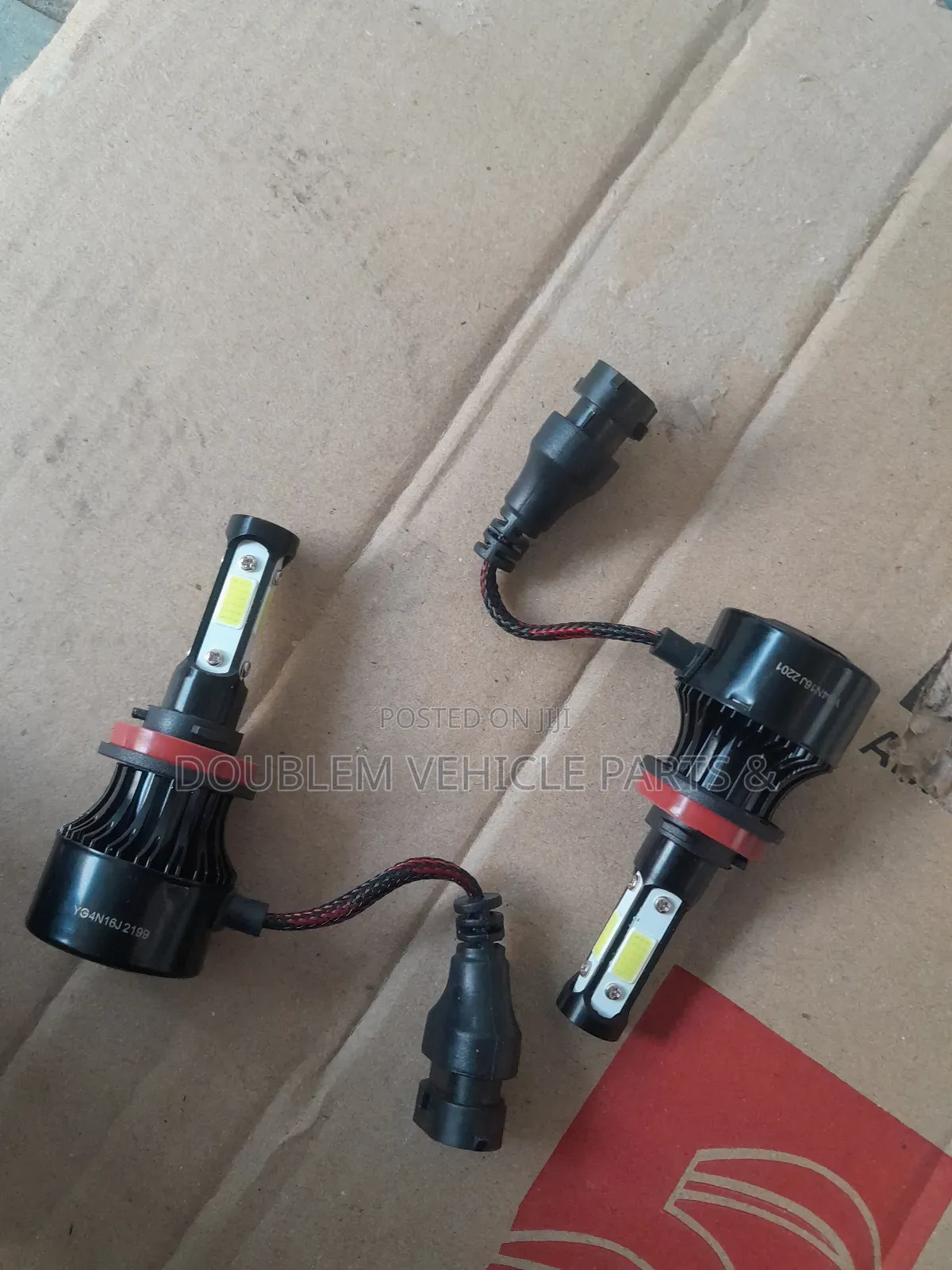 Led Foglight Bulb H11 2 Colour Yellow/Clear/White Low/High Beam 2 Pin