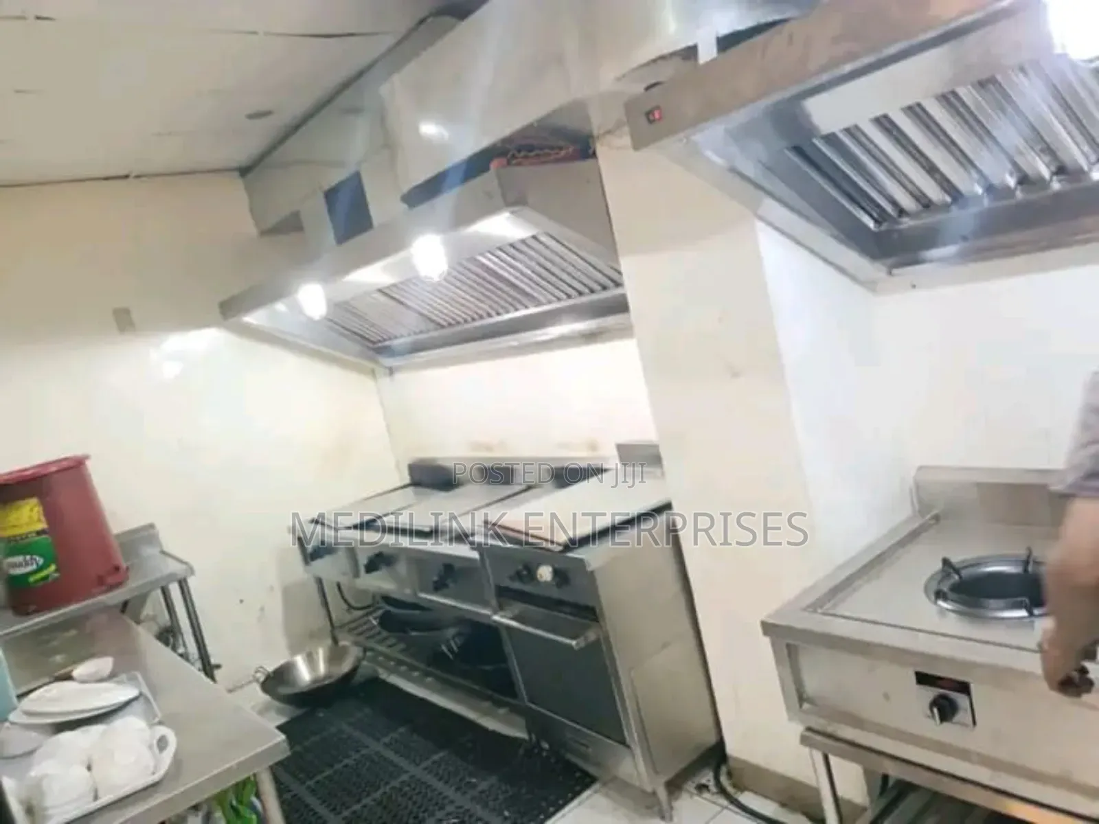 Stainless Wall Hood Set Up 6ft