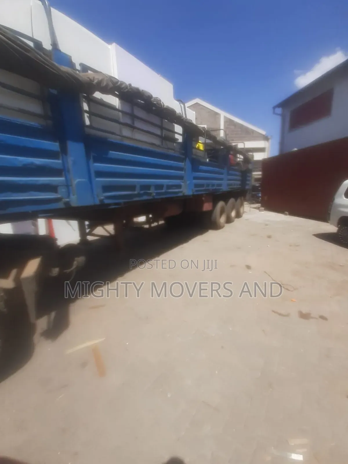 Trailers for Transit and Errands Services Are Readily Accessible