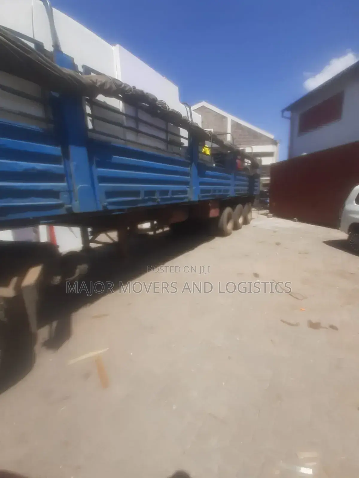 Trailers for Transit and Errands Services Are Readily Accessible