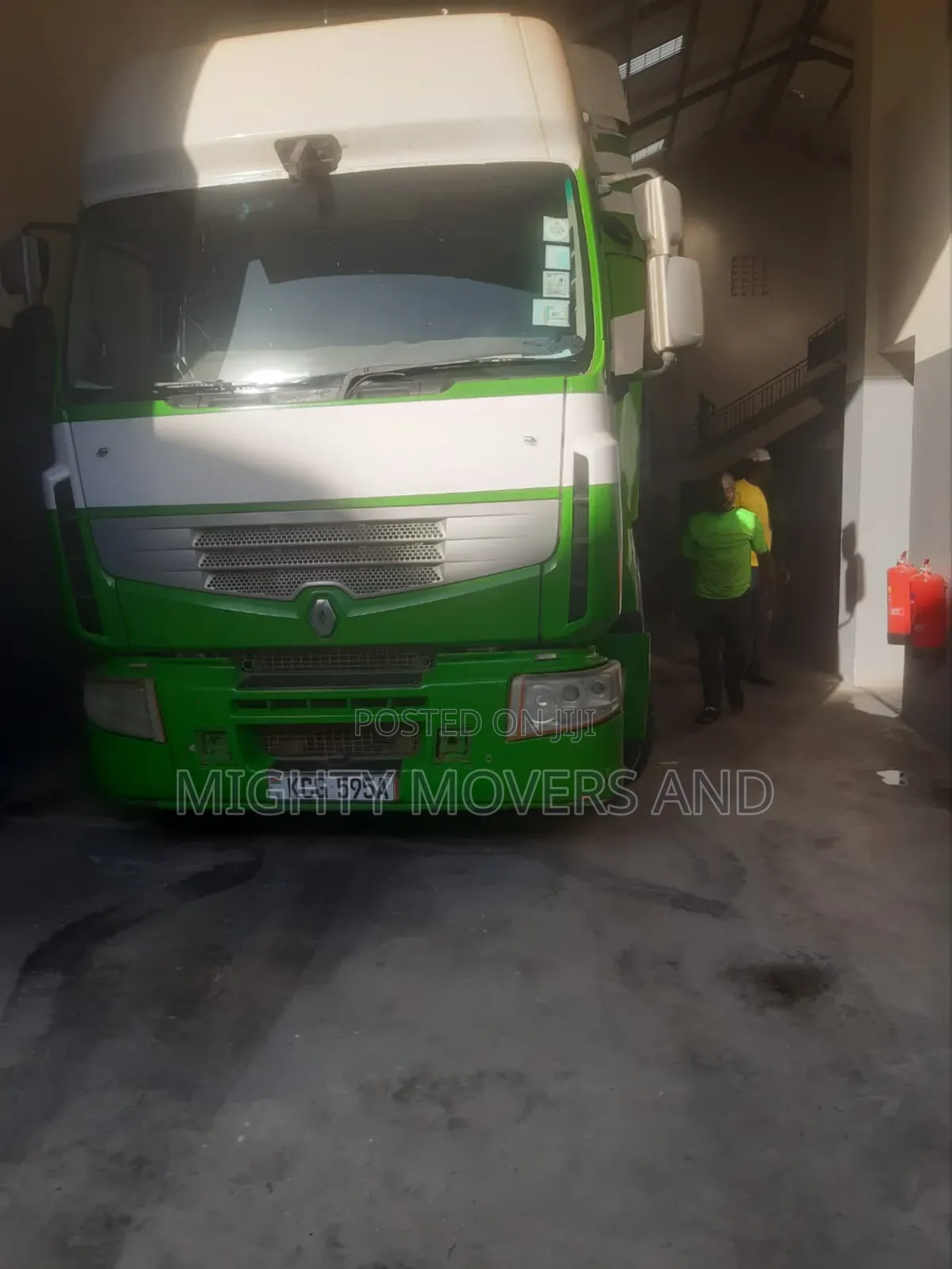 Trailers for Jobs and Logistics Service Are Available in All Counties