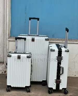 3 in 1 Laxurious Managerial Bossy Aliminium Flame Zippless Suitcase