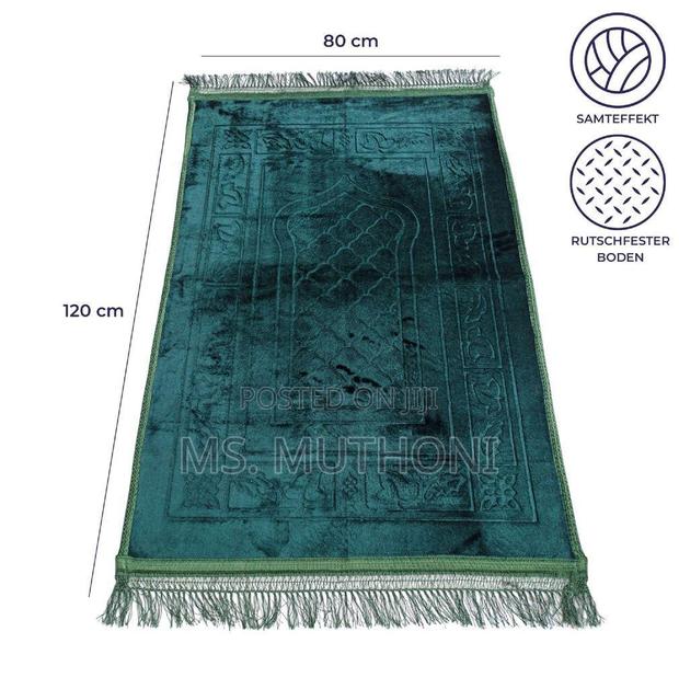 Quality Fabric Islamic Prayer Mats (80 × 120cm)