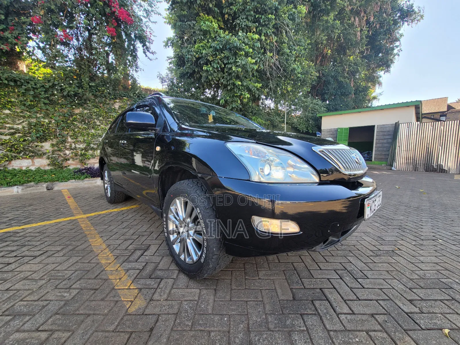 Toyota Harrier 2.4 2009 Black