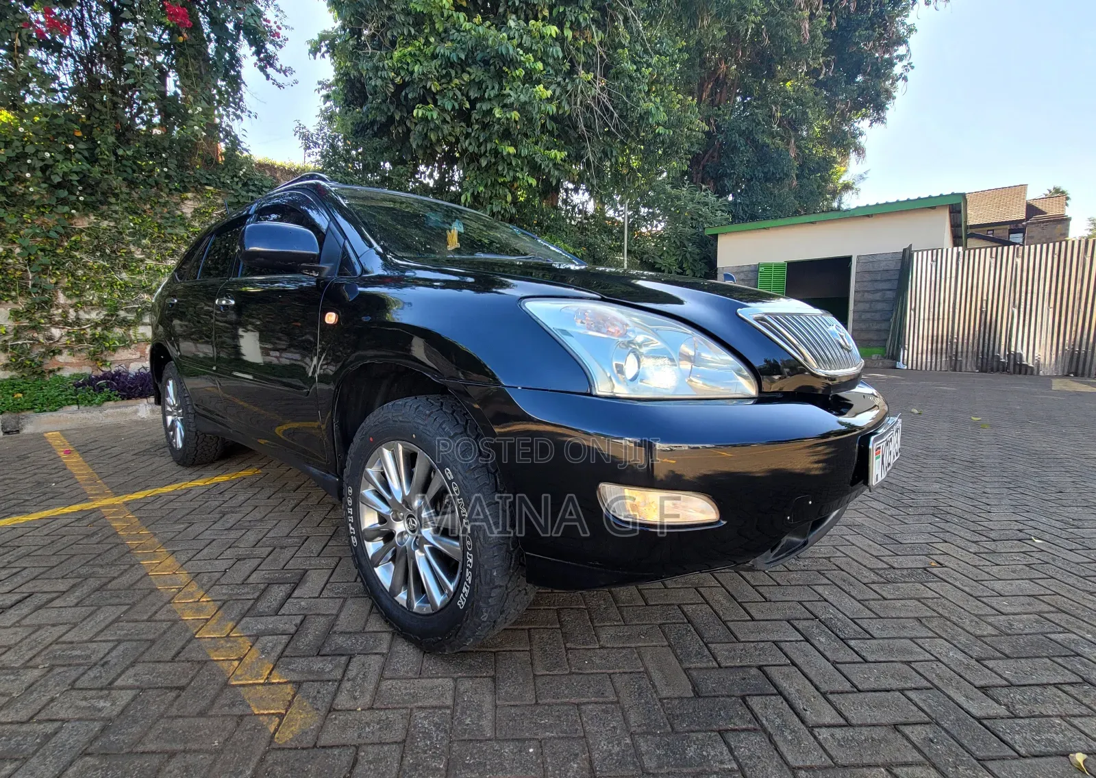 Toyota Harrier 2.4 2009 Black