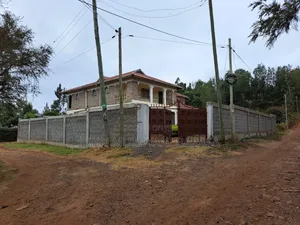 Furnished 7bdrm Mansion in Oloolua Ng'Ong, Oluulua for sale