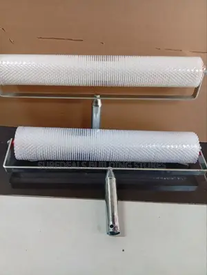 Epoxy Spike Roller