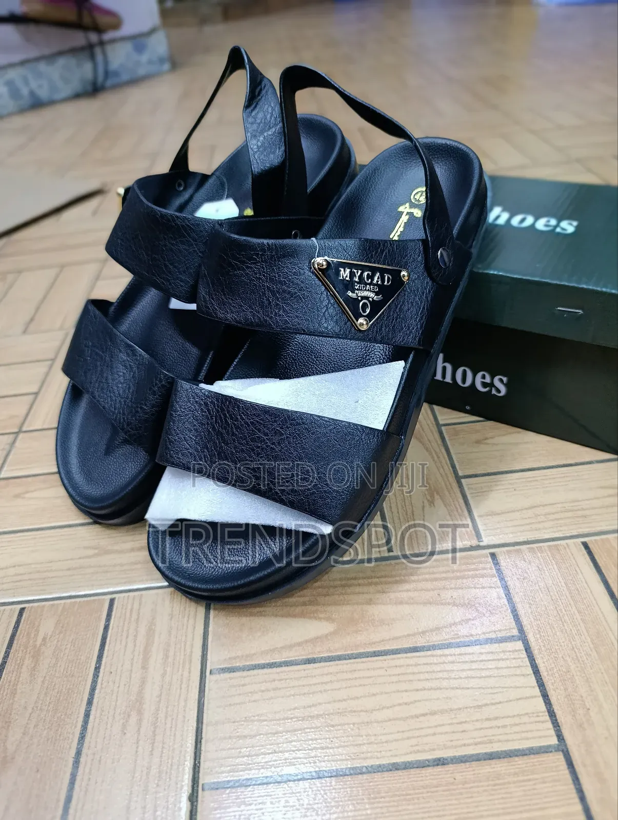 Men Open Shoes Black