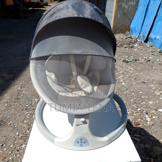 Automatic Electric Baby Swing <Slightly Used> - thumbnail 4