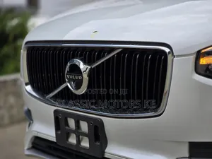 Volvo XC90 T5 R-Design AWD 2019 White