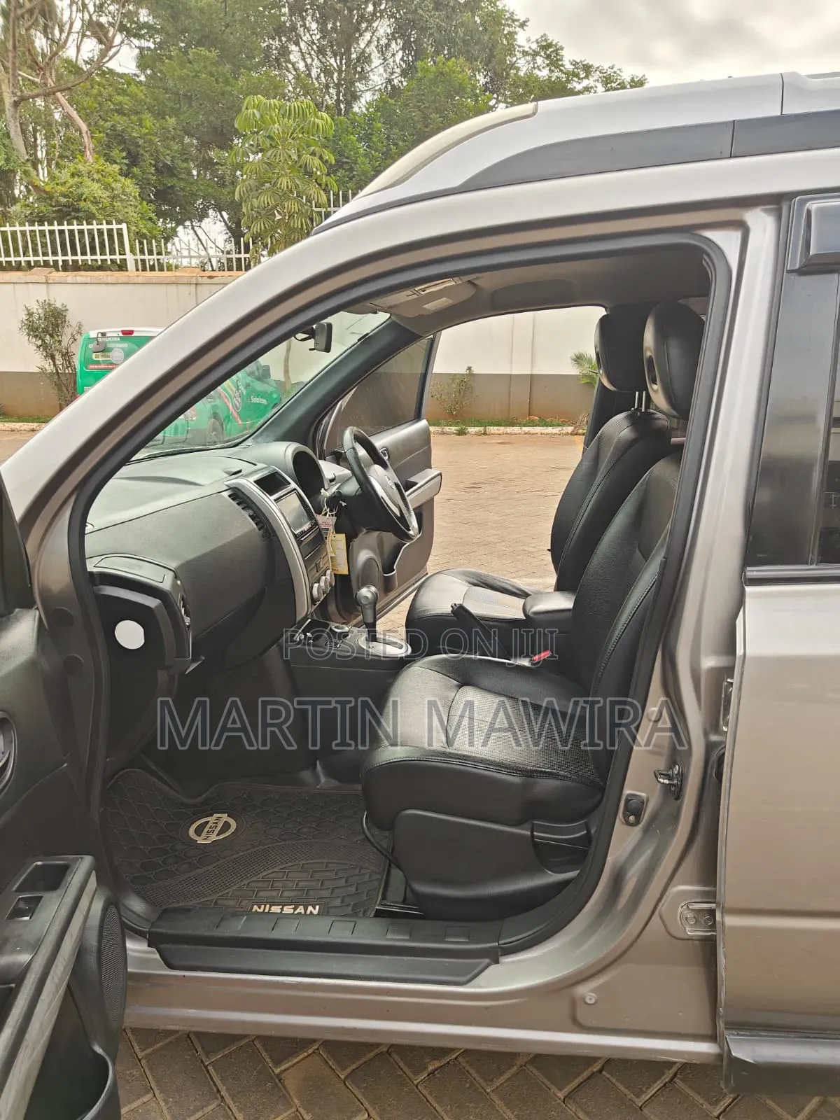Nissan X-Trail 2013 Gray