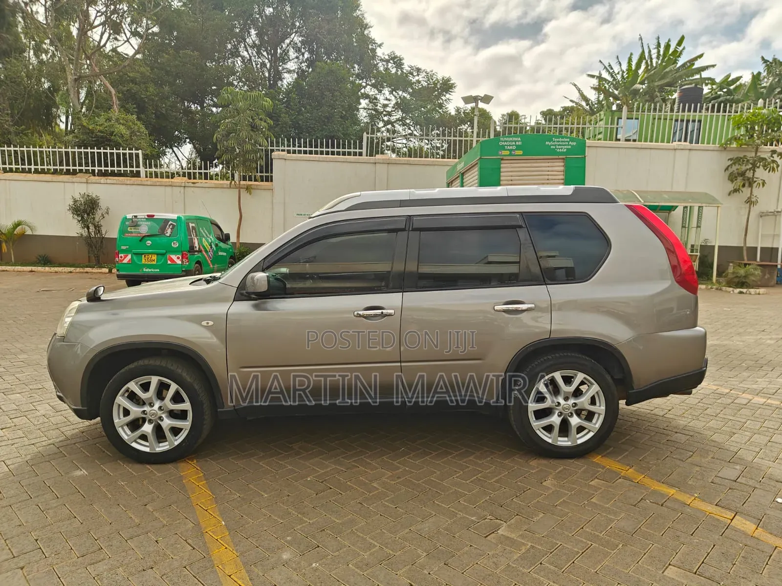 Nissan X-Trail 2013 Gray