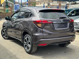 Honda Vezel 2018 Brown