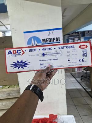 2 Cc Syringes - thumbnail 2