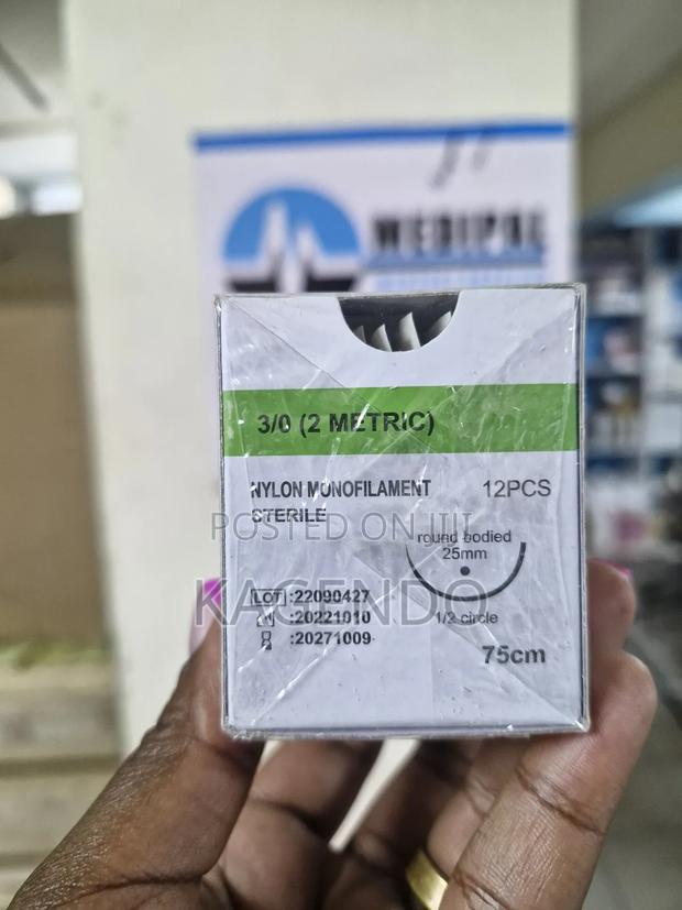 Nylon Suture Rb 3/0 - main view