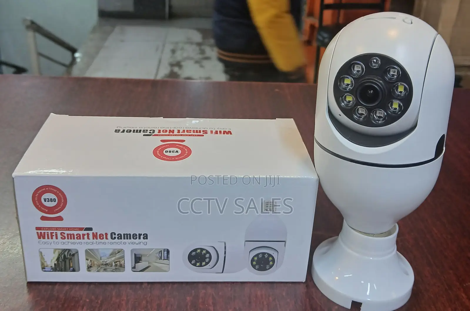 Mounted V380 Pro One Lens Smart Wifi One Lens Bulb PTZ Camera