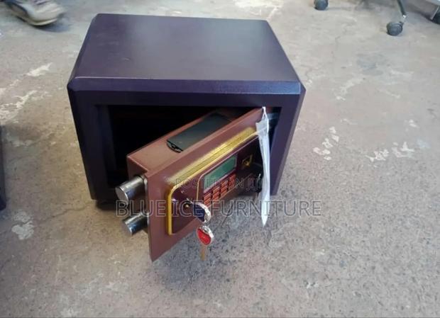 20kg Fireproof Safe Box - main view