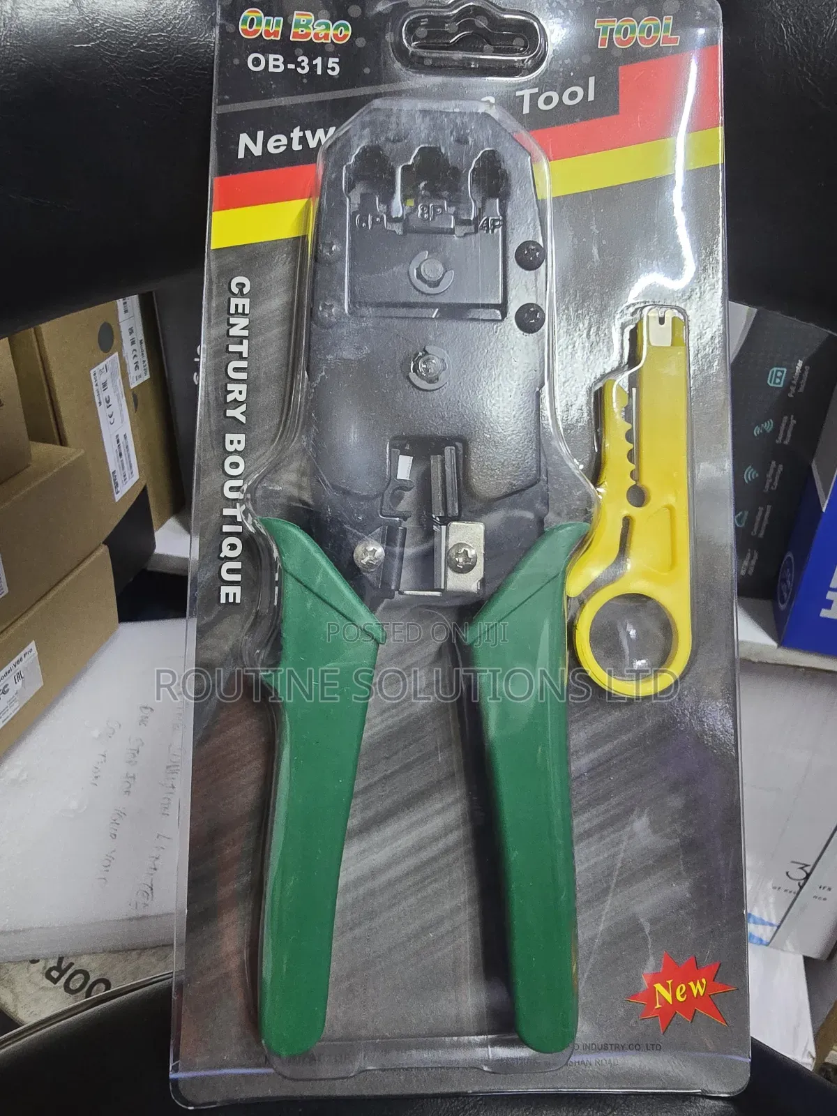 Rj45 / Rj11 Crimping Tool With Stripper