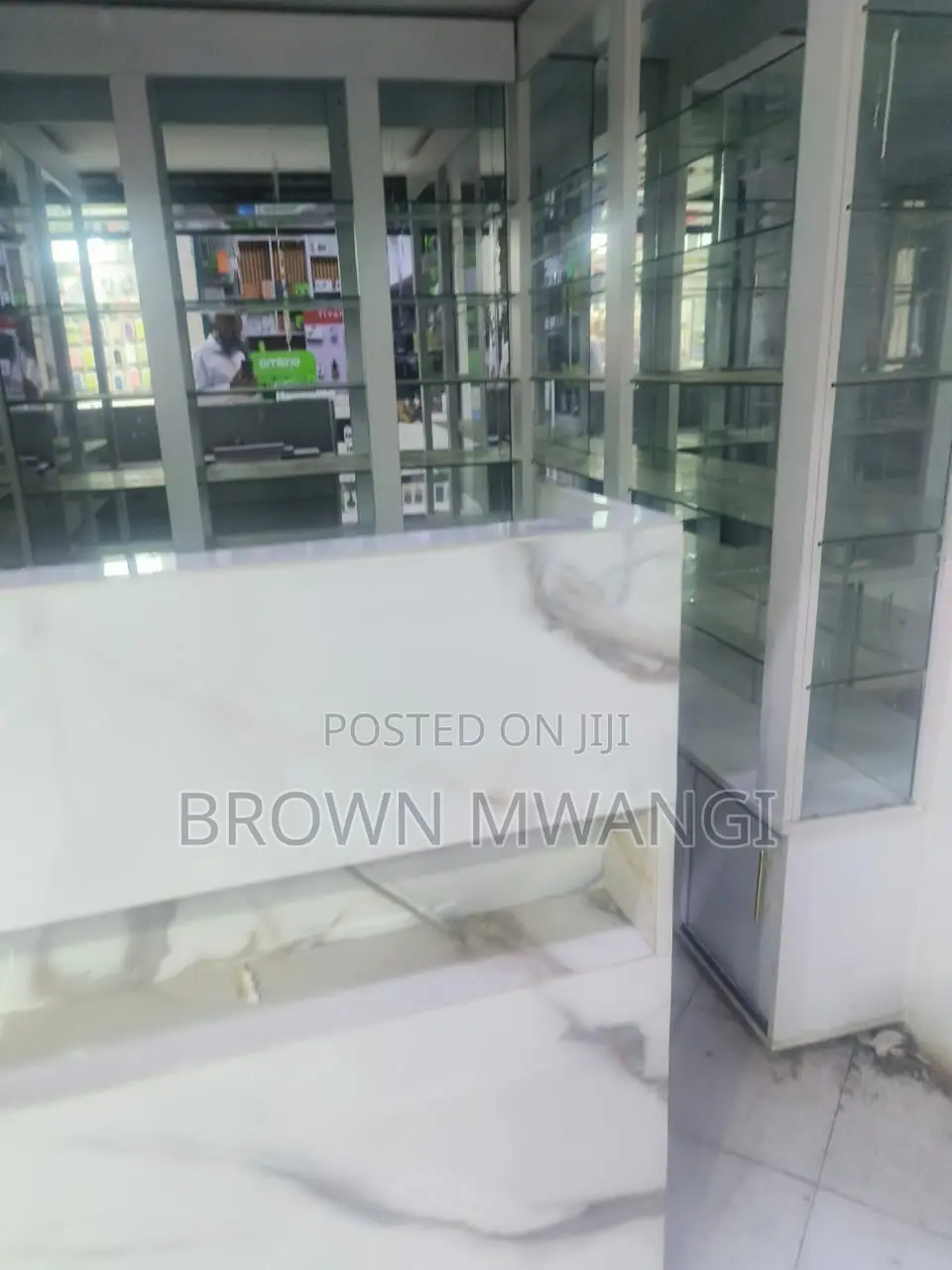 Shop Along Moi Avenue, Nairobi to Let