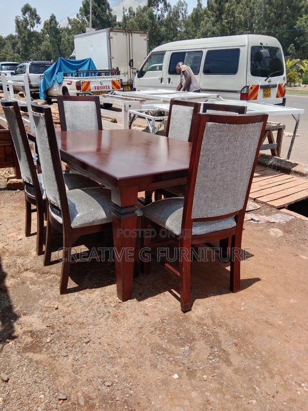 High-End First-Class Dining Table* - thumbnail 8