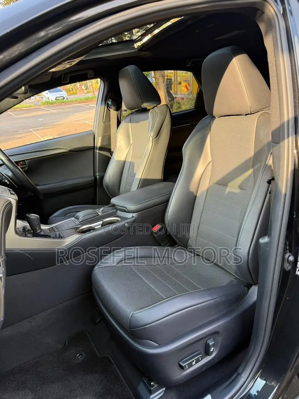 Lexus NX 300 FWD 2018 Black