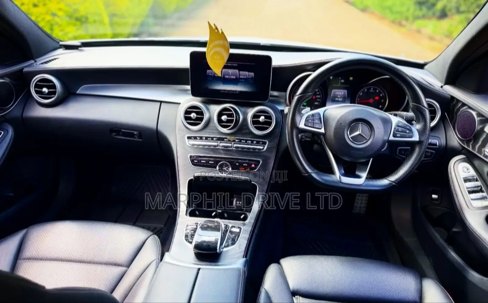 Mercedes-Benz C200 2016 Silver