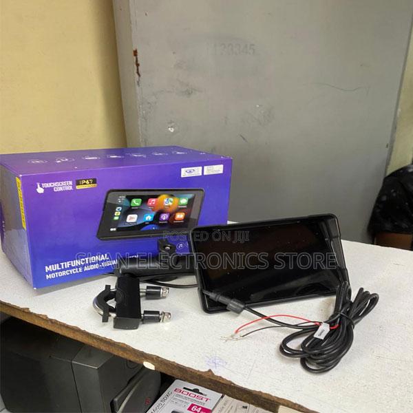 High-Performance Car Audio Display - main view