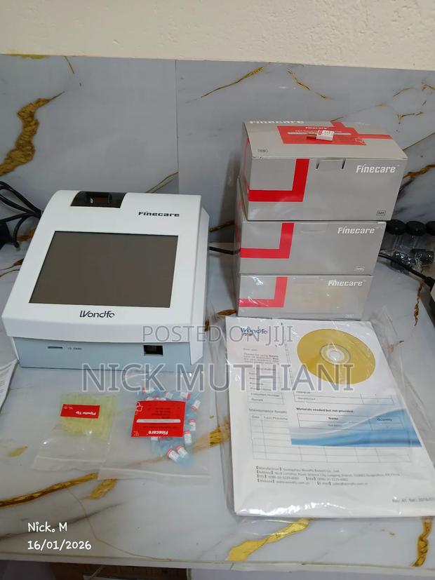 Finecimmunoassay Analyzer