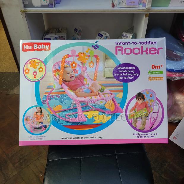 -Hu-Baby Rocker. Baby Seat.